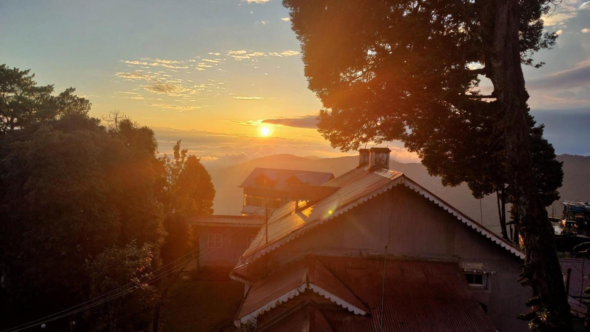 Indivar Homestay 다르질링 외부 사진