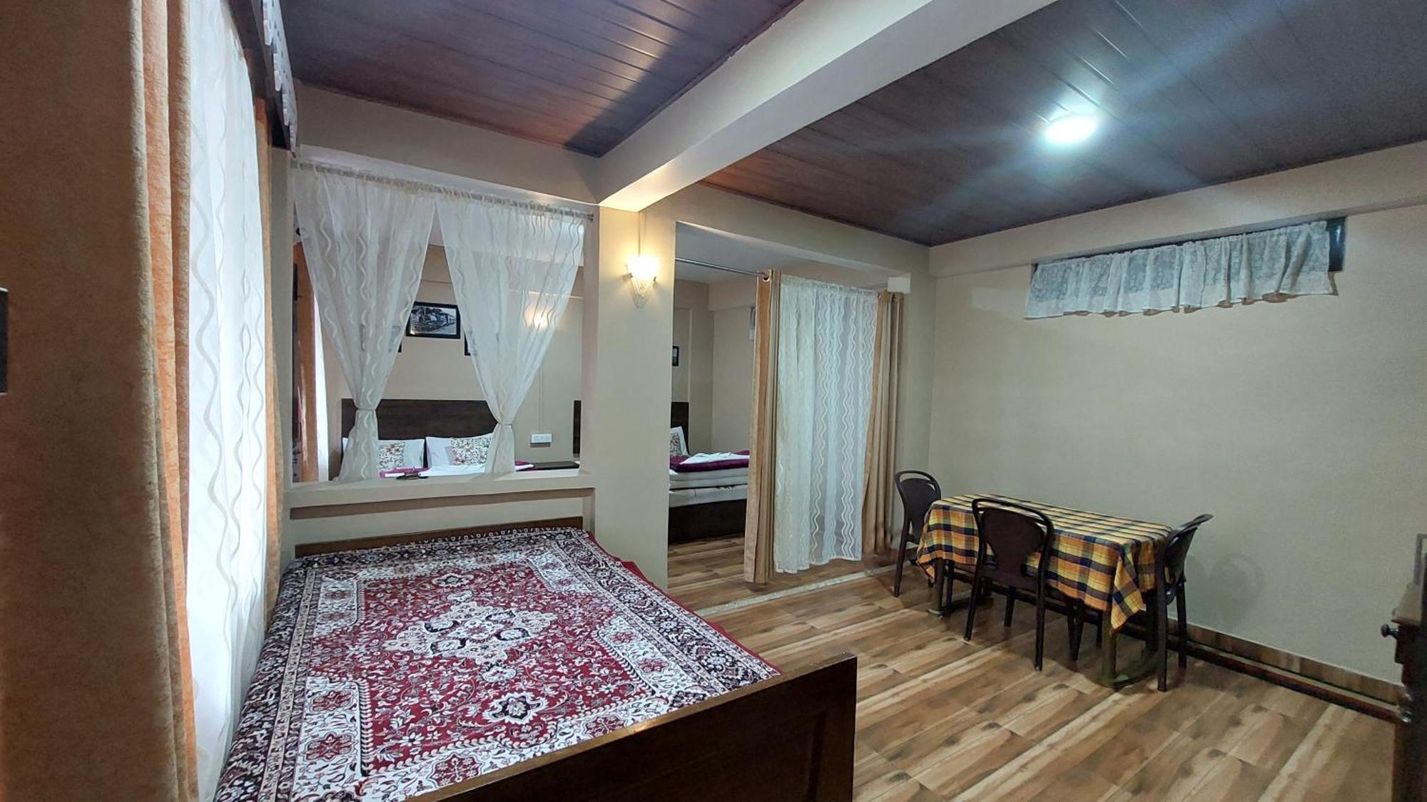 Indivar Homestay 다르질링 외부 사진